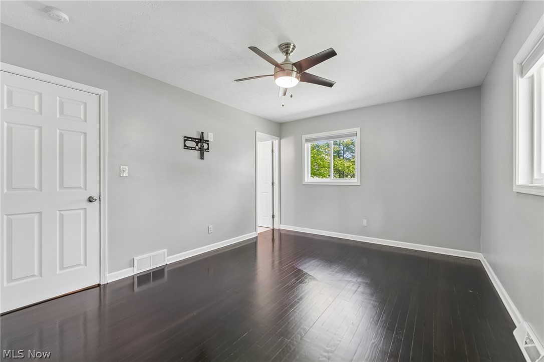 8161 State Road North Royalton, OH 44133 - Photo 22 of 40 Gallery Image 22