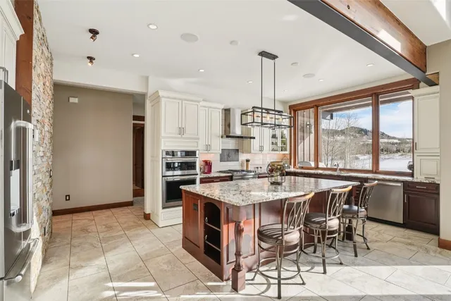 $3,095,000 | 104 Talon Circle, Silverthorne, CO 80498