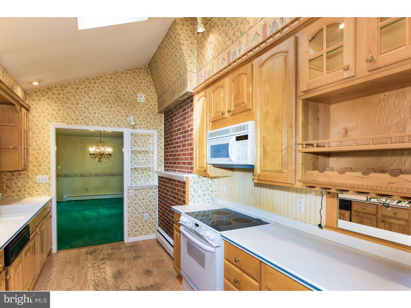 851 Sugars Bridge Road West Chester, PA 19380 - Photo 13 of 25 Kitchen