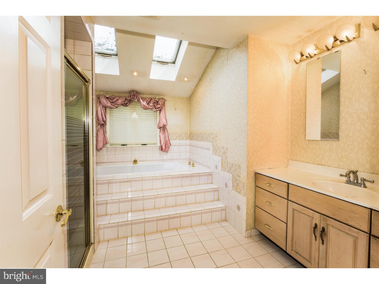 851 Sugars Bridge Road West Chester, PA 19380 - Photo 20 of 25 Master Bathroom