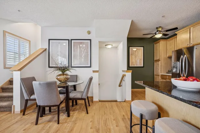 $285,000 | 11712 84th Avenue North, Maple Grove, MN 55369