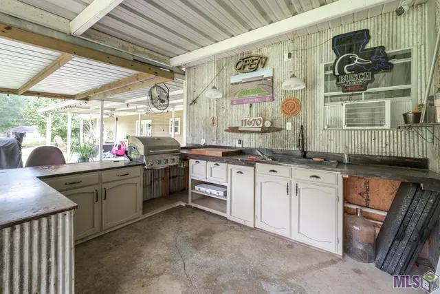 $315,000 | 11670 Blackwater Road, Baker, LA 70714