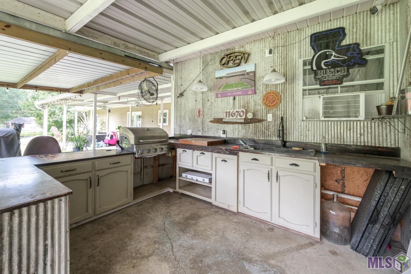 11670 Blackwater Road Baker, LA 70714 - Photo 8 of 28