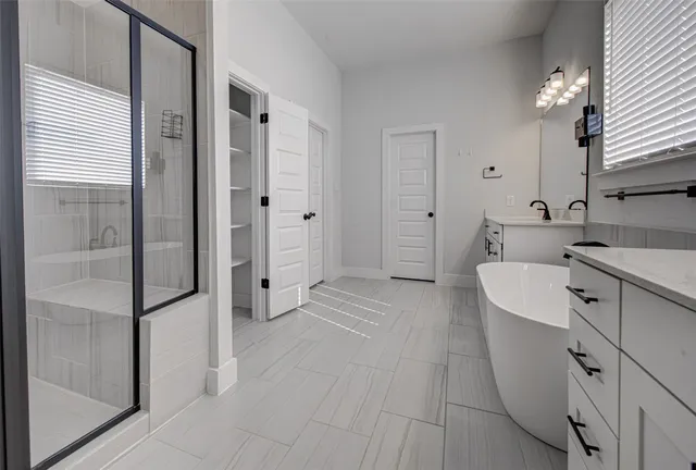 $420,000 | 822 Wild Pecan Loop, Buda, TX 78610