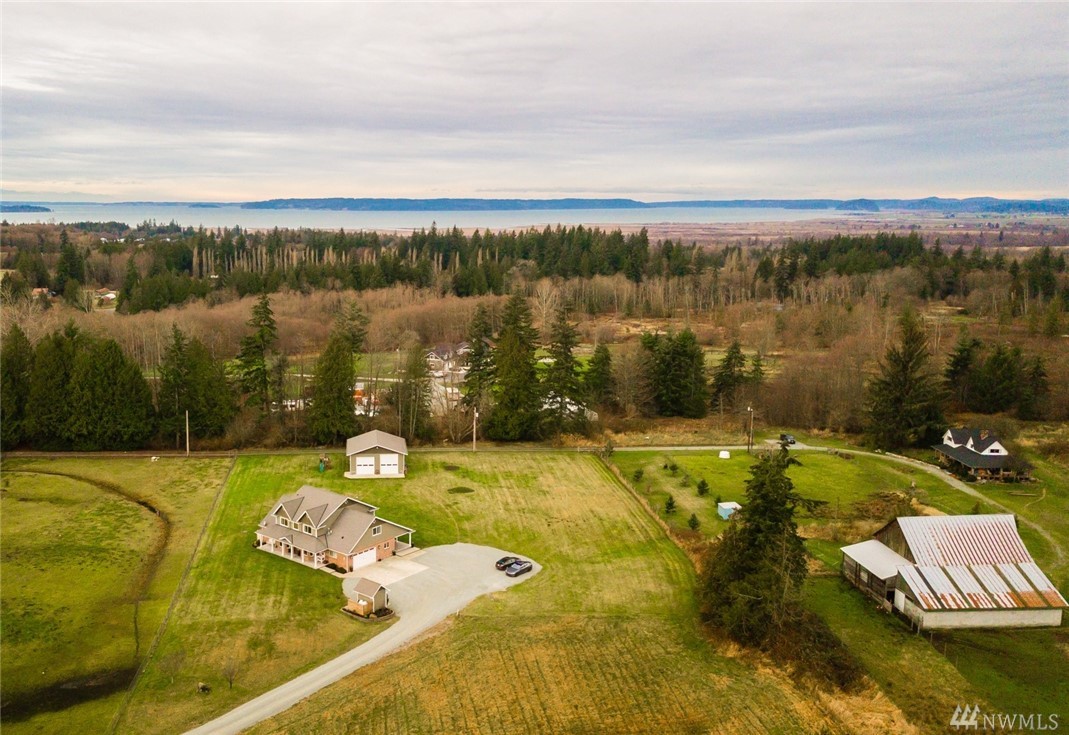 19843 County Line Road Stanwood, WA 98292 - Photo 4 of 25 Gallery Image 4