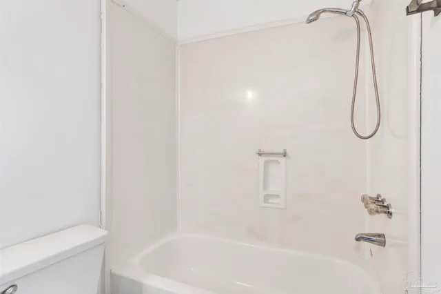 $1,500 | 601 East Burgess Road, Unit K11, Pensacola, FL 32504