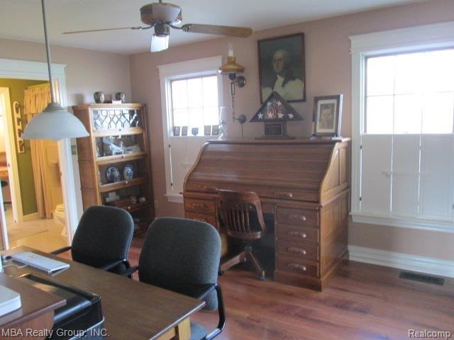 28689 Chatham Road Grosse Ile, MI 48138 - Photo 16 of 41 IMG_6260.jpg