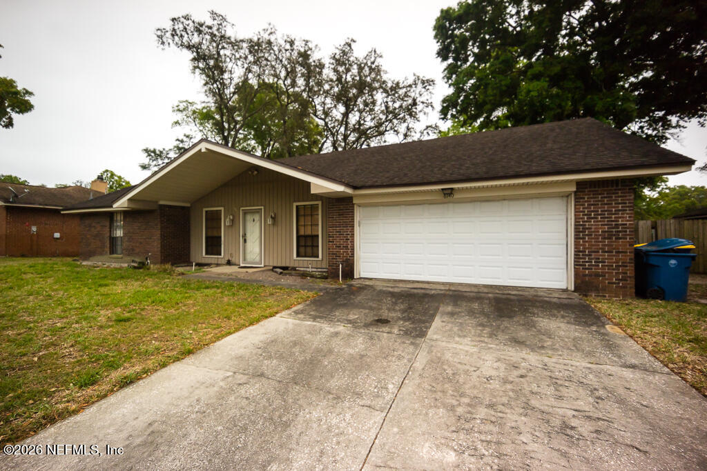 6140 Thistlewood Road Jacksonville, FL 32277 - Photo 3 of 35 Front View 3