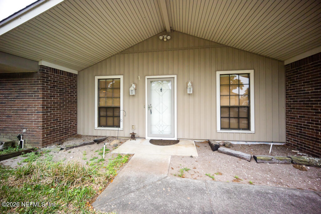 6140 Thistlewood Road Jacksonville, FL 32277 - Photo 6 of 35 Entry