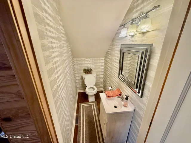 $360,000 | 43 Meredith Road, Alligator, MS 38720