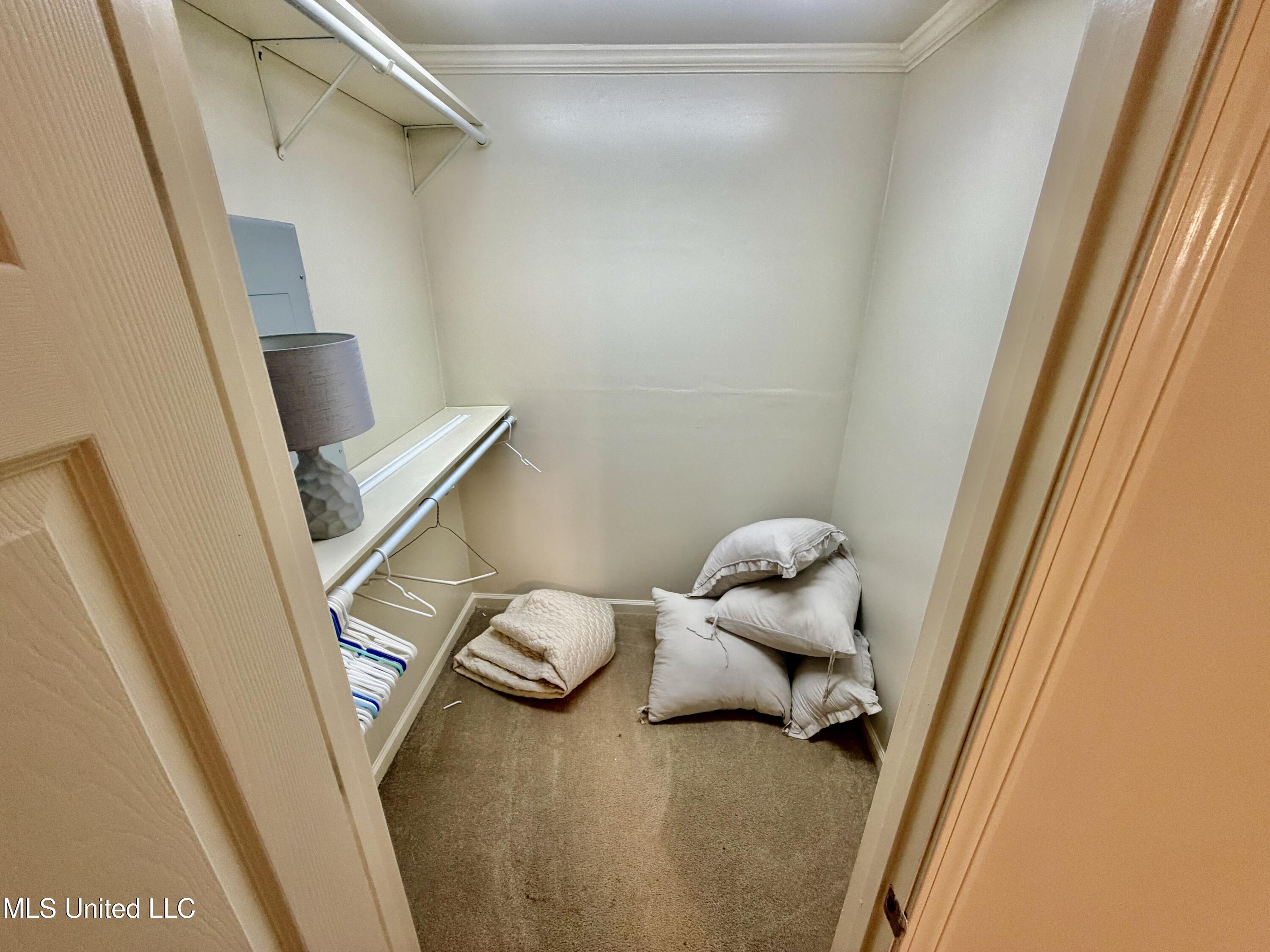 43 Meredith Road Alligator, MS 38720 - Photo 7 of 22 IMG_1527