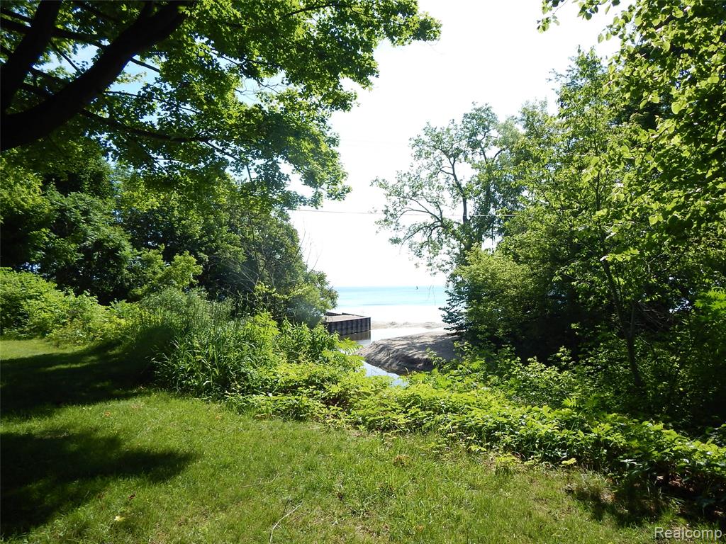 7428 Grove Road Lexington, MI 48450 - Photo 15 of 39