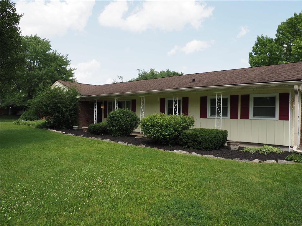 7427 Harcourt Road Indianapolis, IN 46260 - Photo 2 of 25 Gallery Image 2