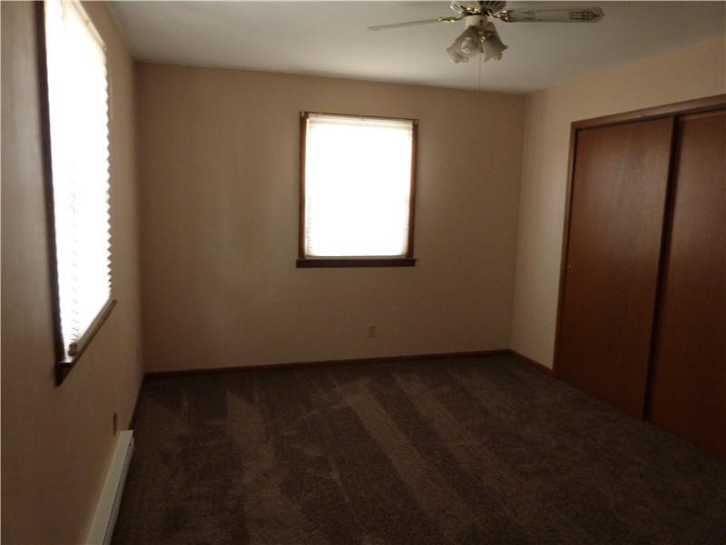 4452 Windsor Road Brownsburg, IN 46112 - Photo 7 of 8 Gallery Image 7