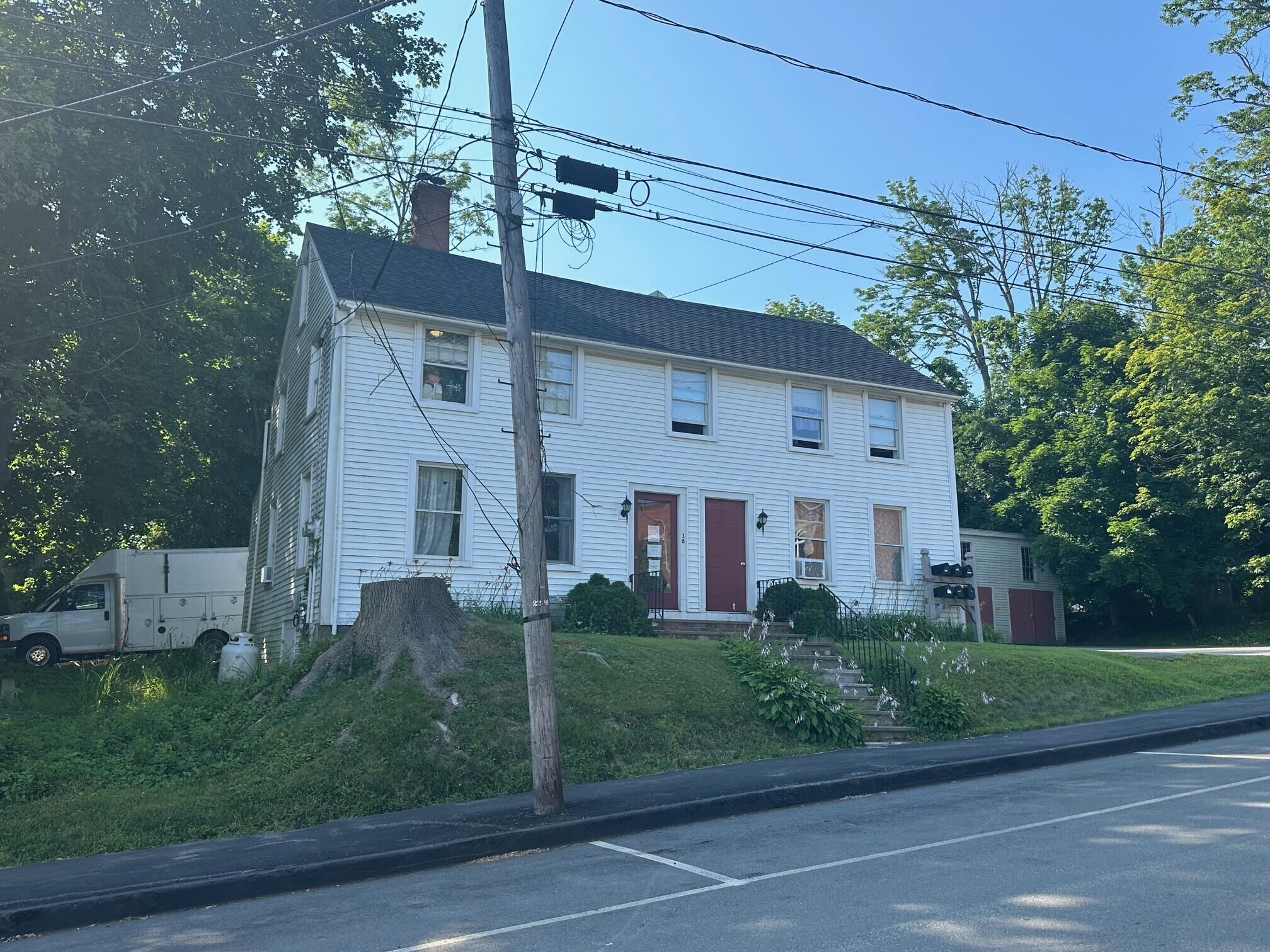 38 Spring Street Belfast, ME 04915 - Photo 4 of 53 IMG_6563