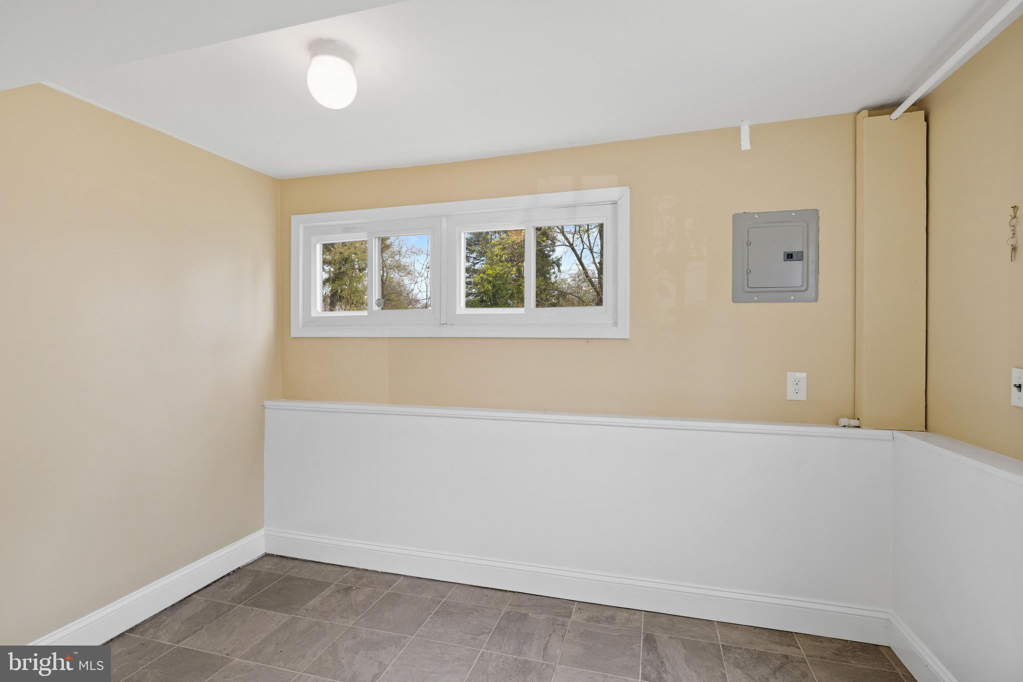 137 Waterloo Avenue Berwyn, PA 19312 - Photo 32 of 41 Mudroom
