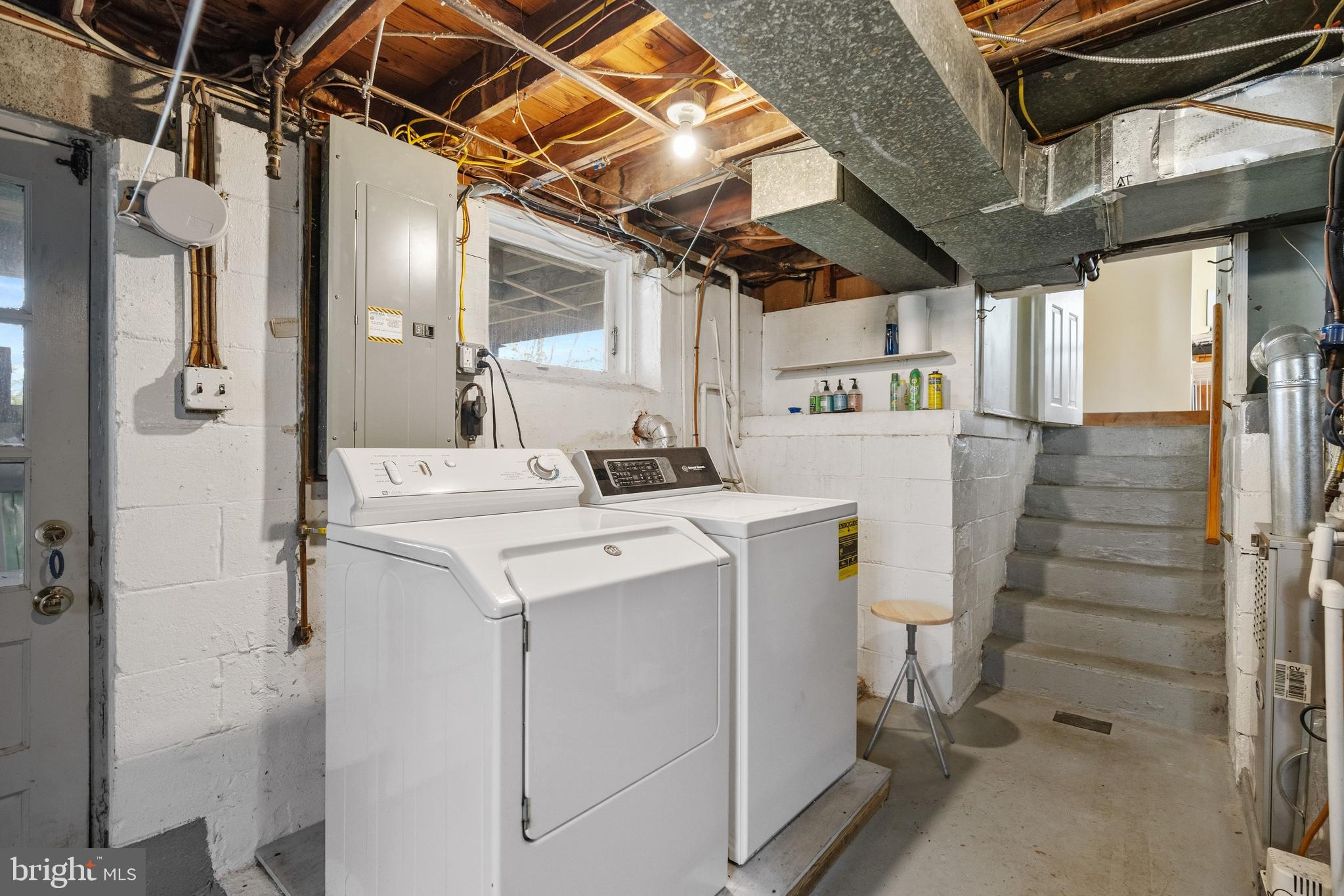 137 Waterloo Avenue Berwyn, PA 19312 - Photo 33 of 41 Basement laundry