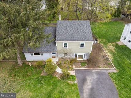 $649,999 | 137 Waterloo Avenue, Berwyn, PA 19312