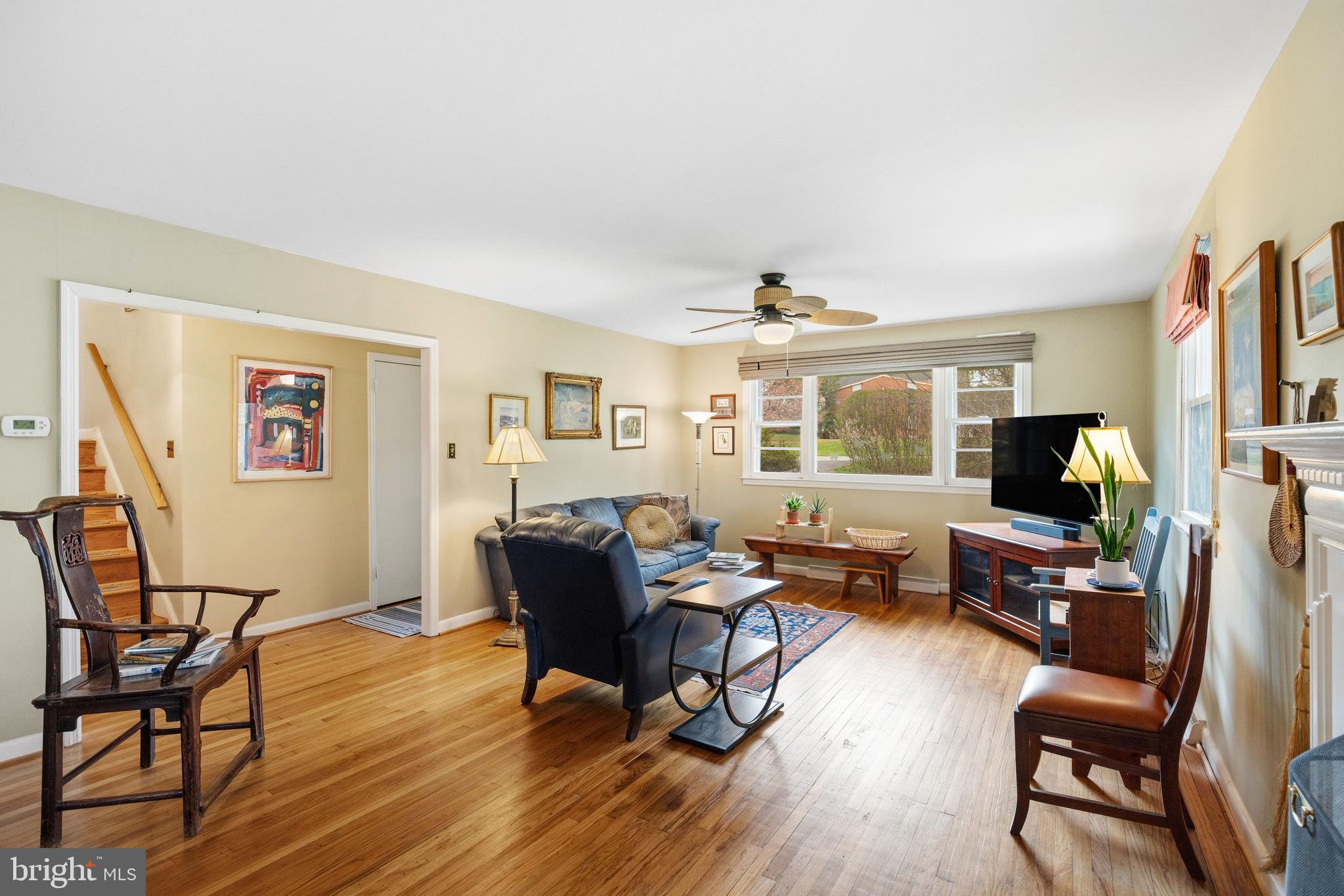 137 Waterloo Avenue Berwyn, PA 19312 - Photo 8 of 41 Main Floor Family Room