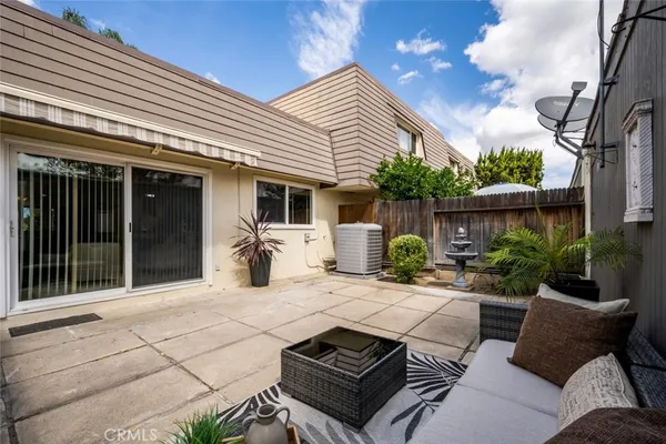 $695,000 | 9692 Bloomfield Street, Cypress, CA 90630