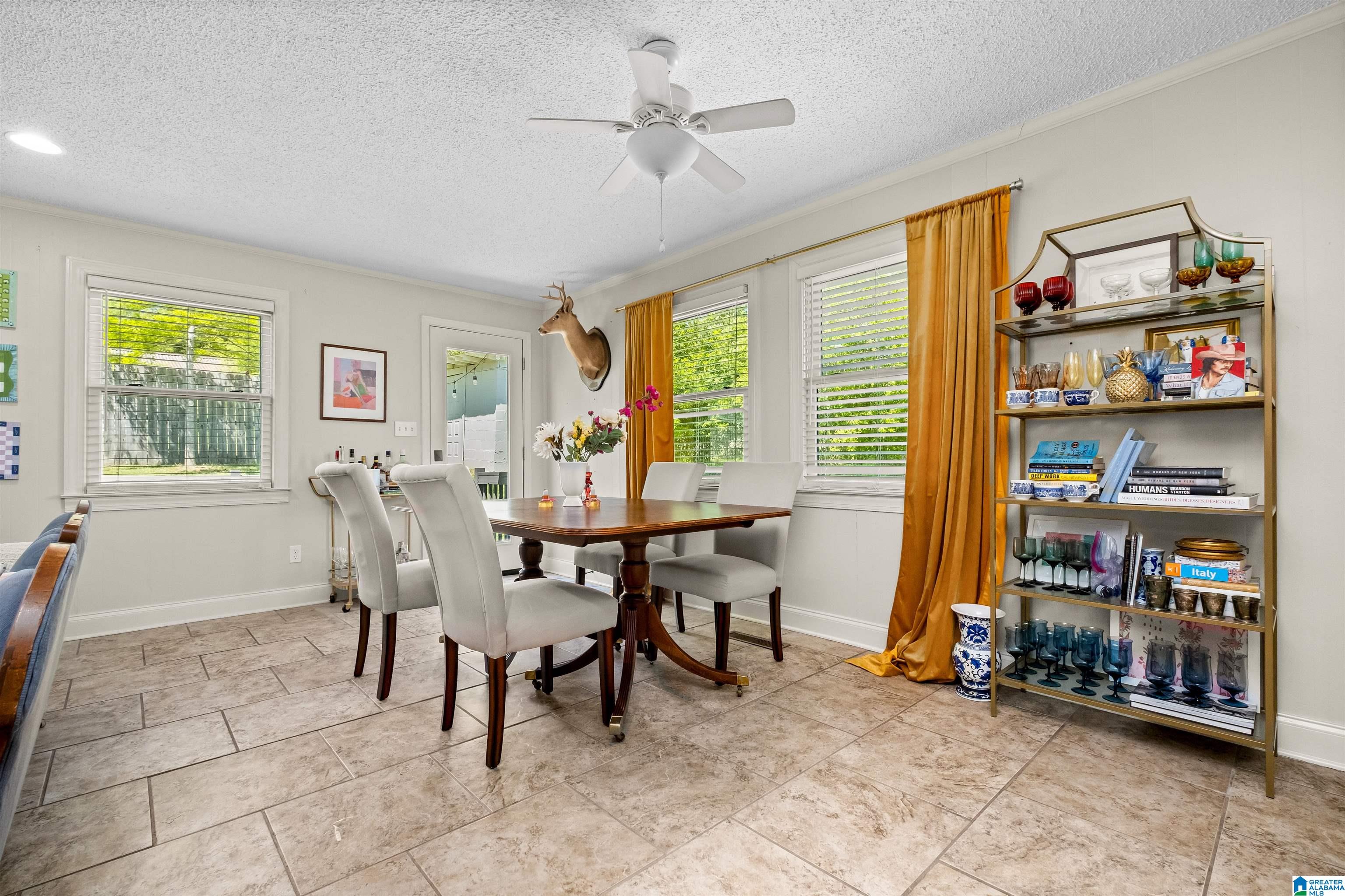 3036 Greenview Road Birmingham, AL 35243 - Photo 9 of 41
