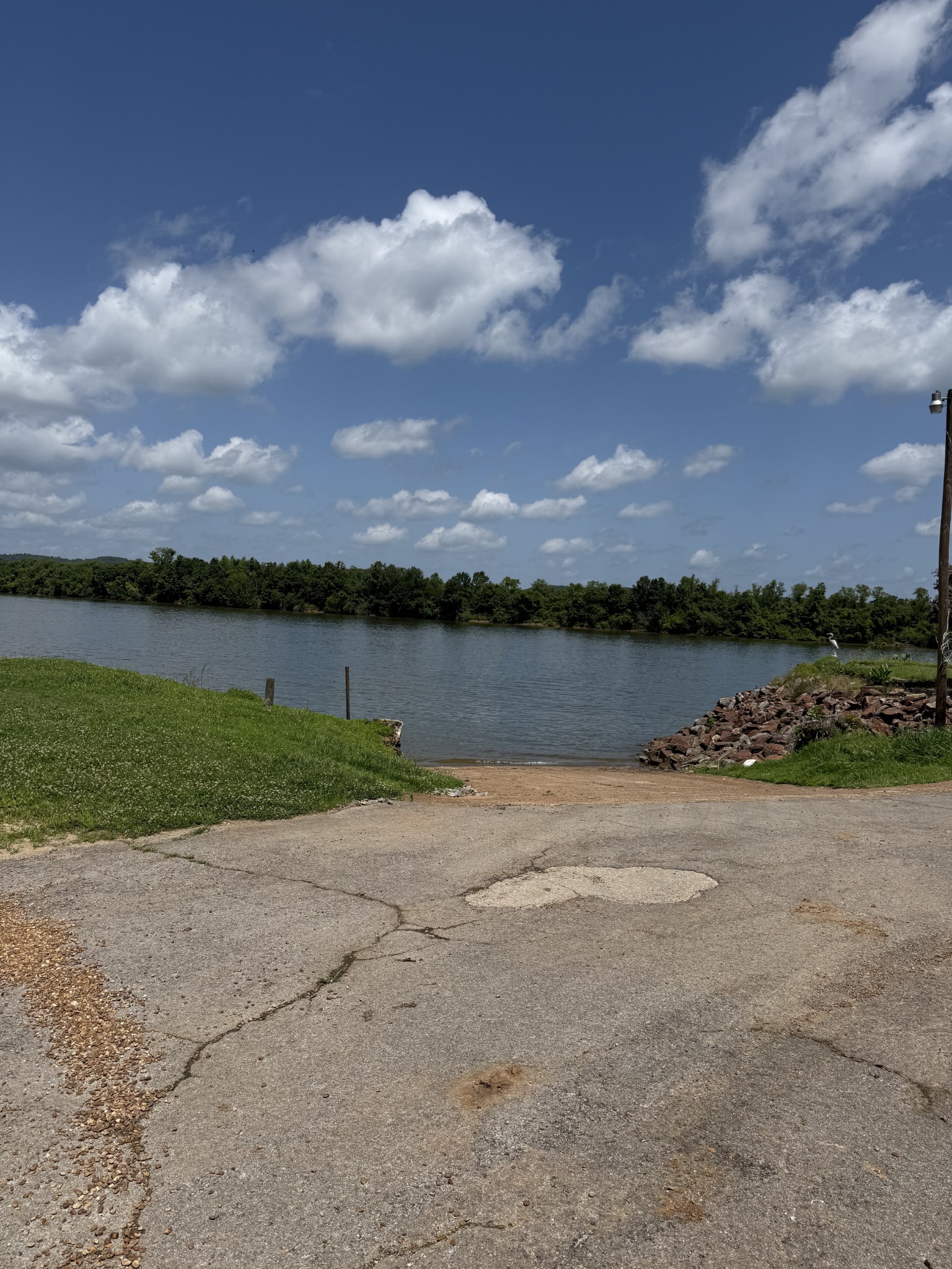 224 Peters Landing Road Clifton, TN 38425 - Photo 6 of 7 Gallery Image 6
