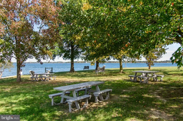 $389,000 | 24700 Deepwater Point Drive, Unit 1, St. Michaels, MD 21663