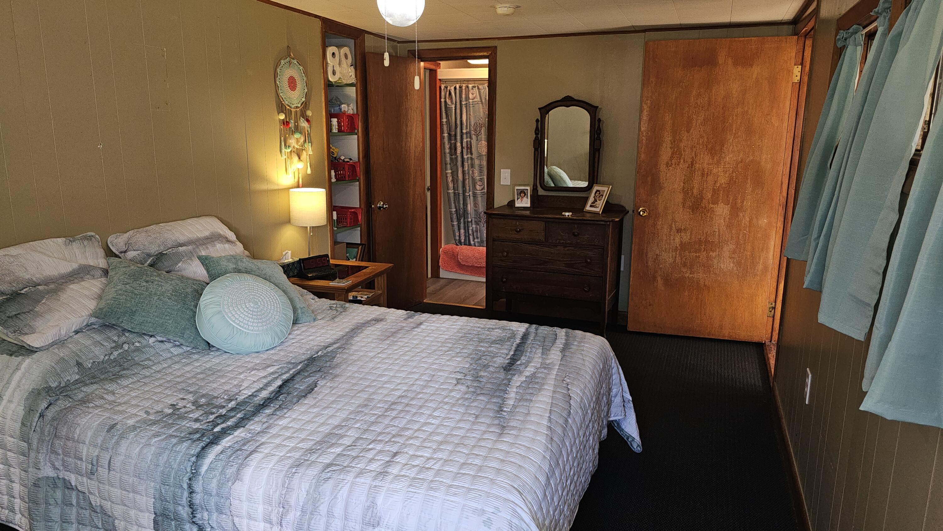 17 Pine Street Dixfield, ME 04224 - Photo 17 of 42 20250414_100626