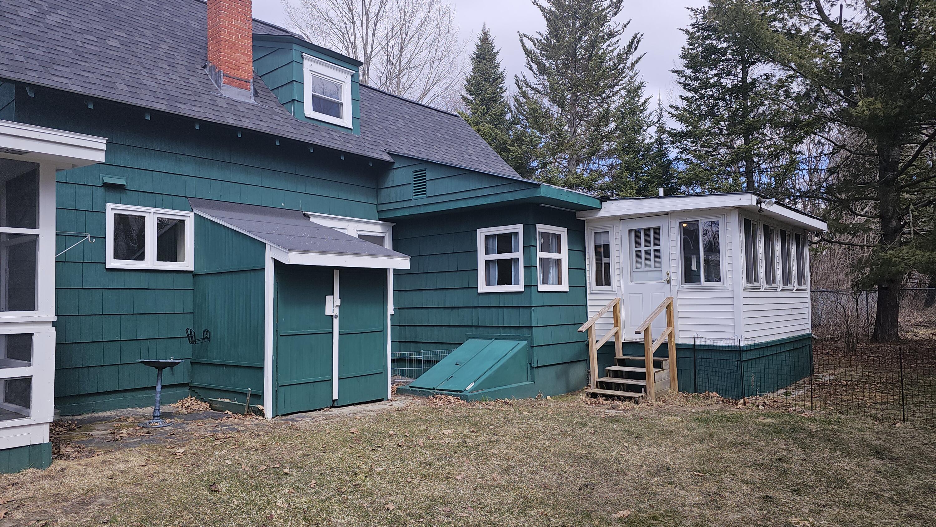 17 Pine Street Dixfield, ME 04224 - Photo 37 of 42 20250414_105658