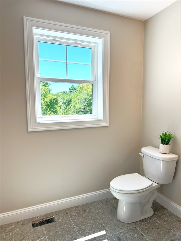 71 Scott Road Cumberland, RI 02864 - Photo 13 of 20