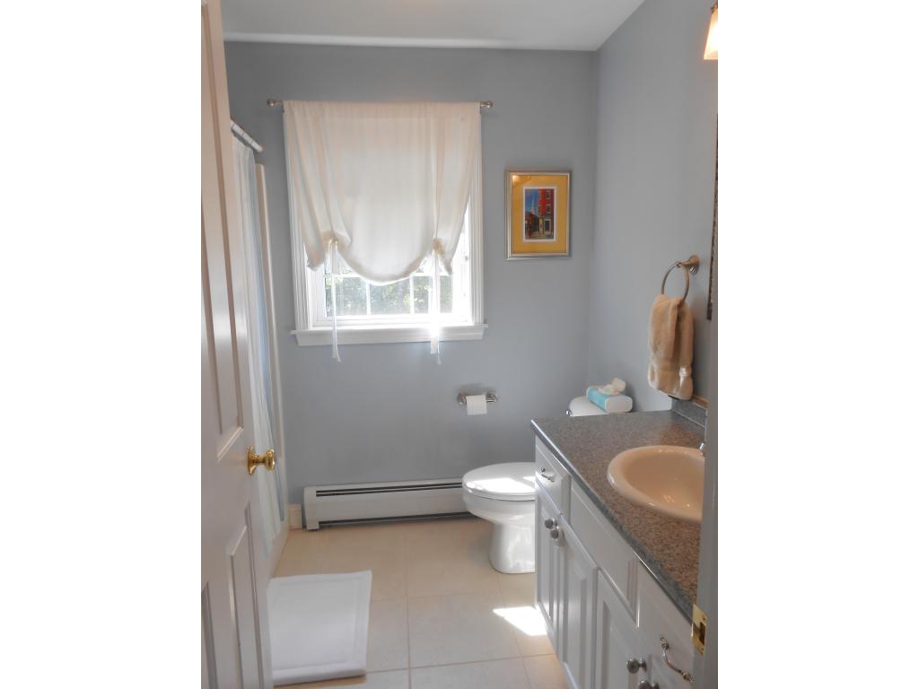 10 Rebekah Lane Rochester, NH 03839 - Photo 14 of 24