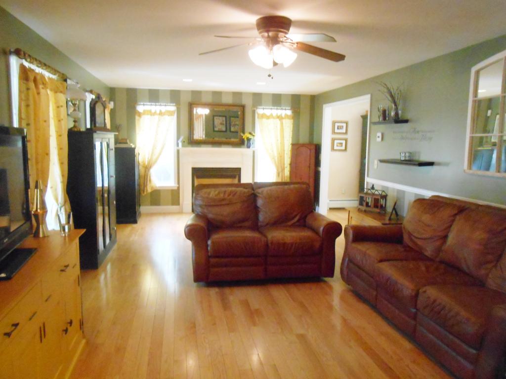 10 Rebekah Lane Rochester, NH 03839 - Photo 8 of 24