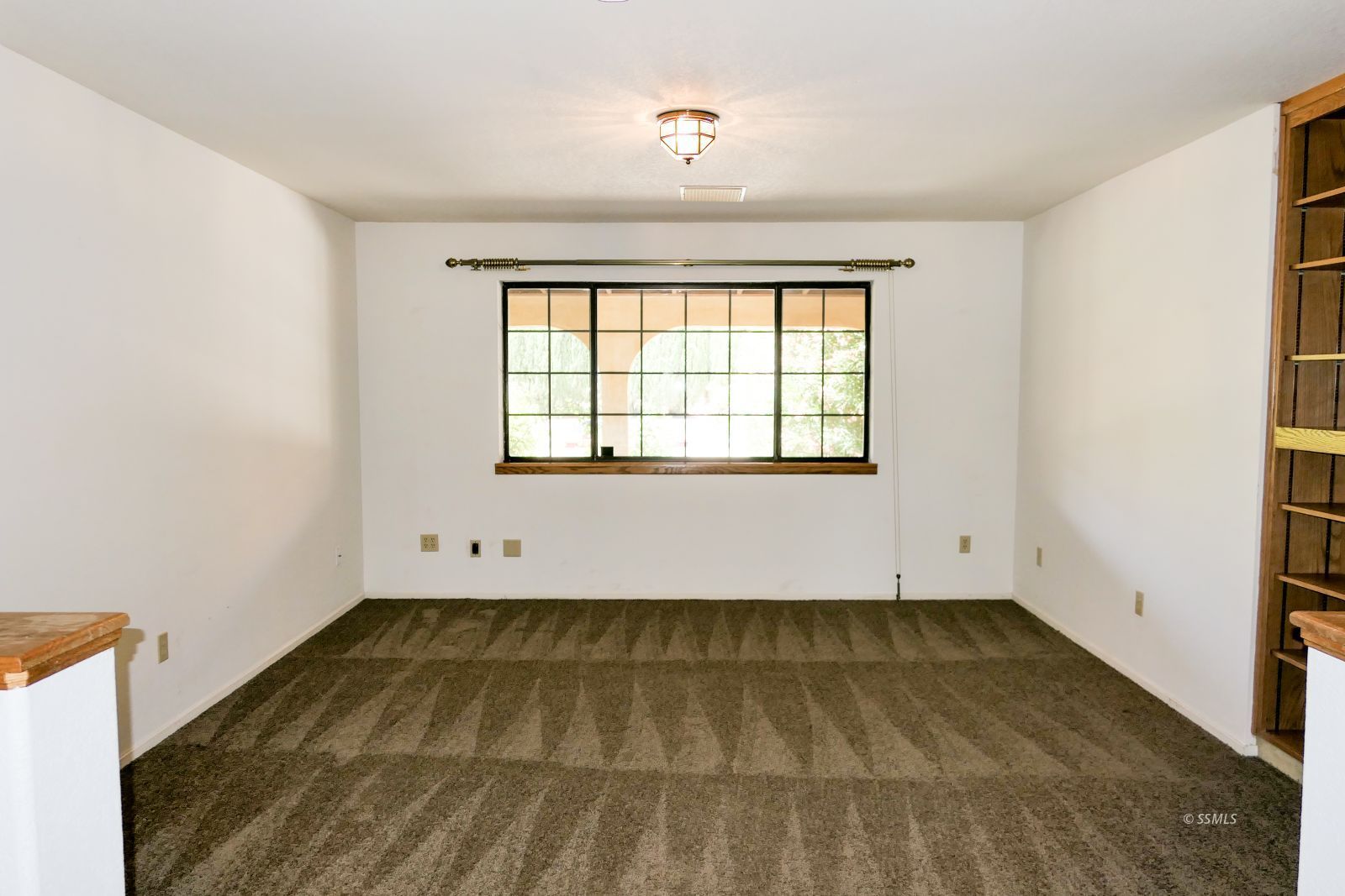 1051 North Inyo Street Ridgecrest, CA 93555 - Photo 5 of 50
