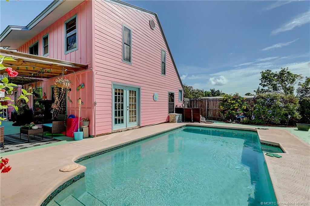 4602 Southeast Shady Ridge Lane Stuart, FL 34997 - Photo 8 of 37 Gallery Image 8