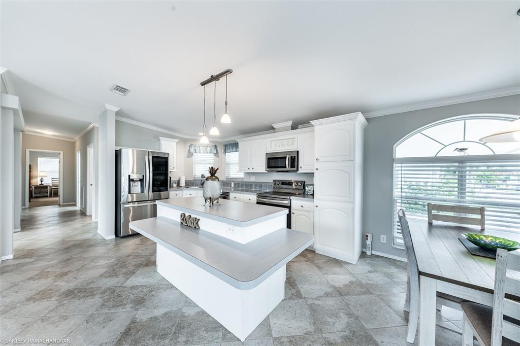 16 Freeman Avenue Punta Gorda, FL 33950 - Photo 11 of 46
