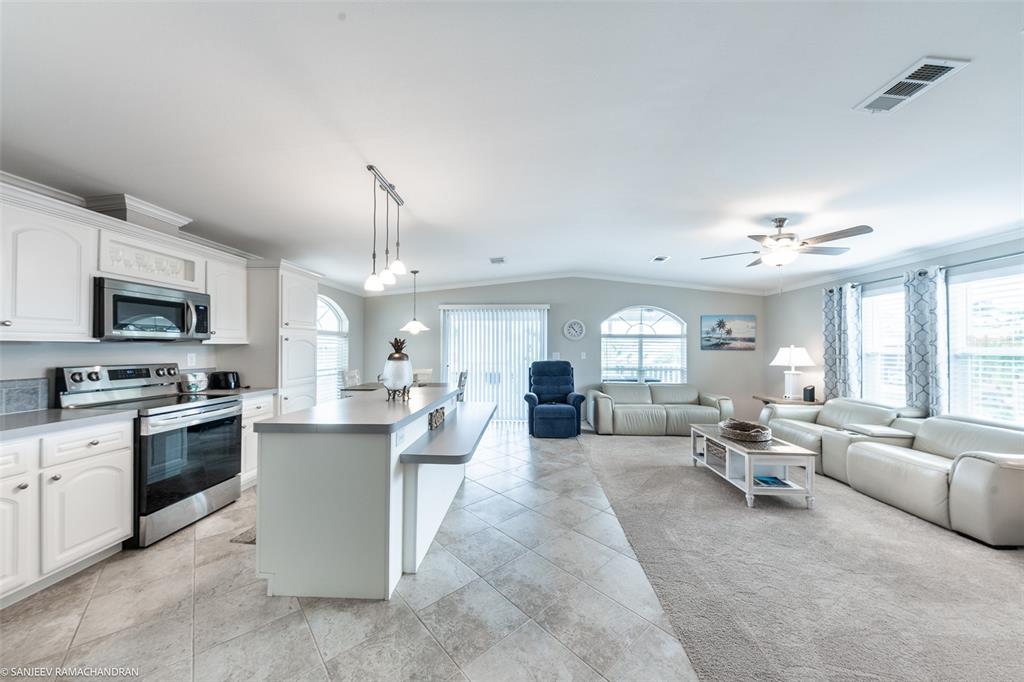 16 Freeman Avenue Punta Gorda, FL 33950 - Photo 5 of 46