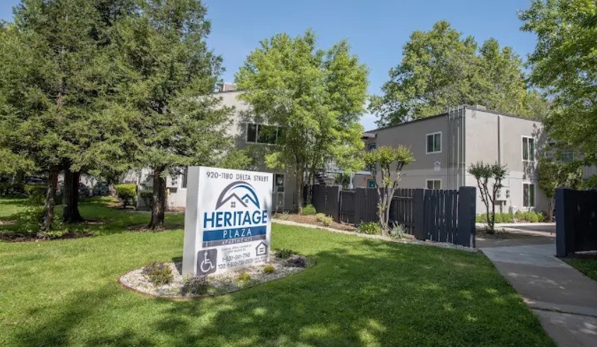 1895 Benton Drive Redding, CA 96003 - Photo 6 of 9