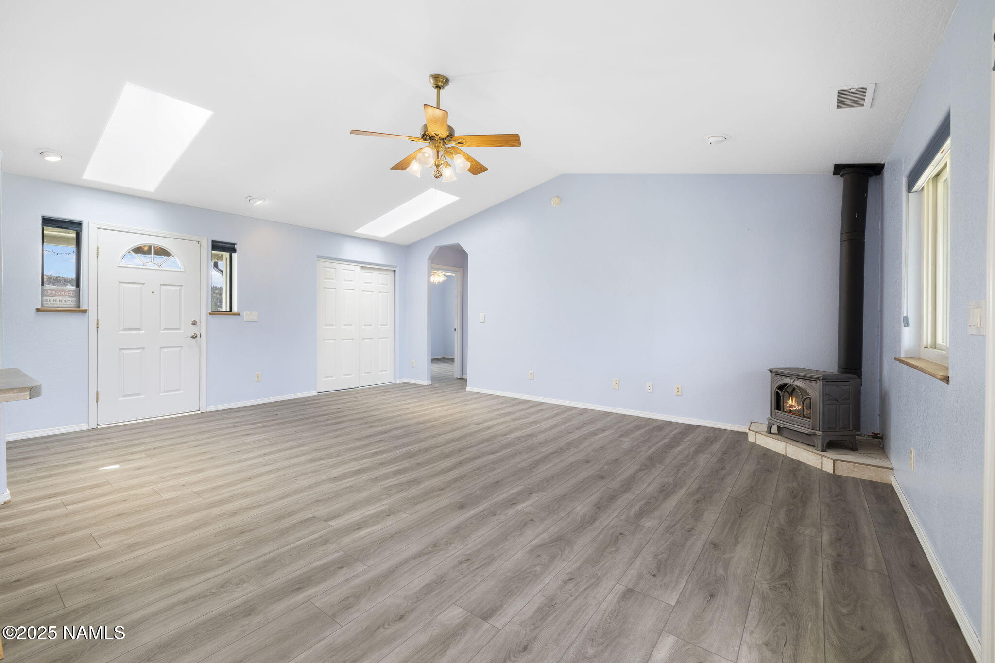 7547 Silver Saddle Road Flagstaff, AZ 86004 - Photo 8 of 40 15-web-or-mls-FA9A9451