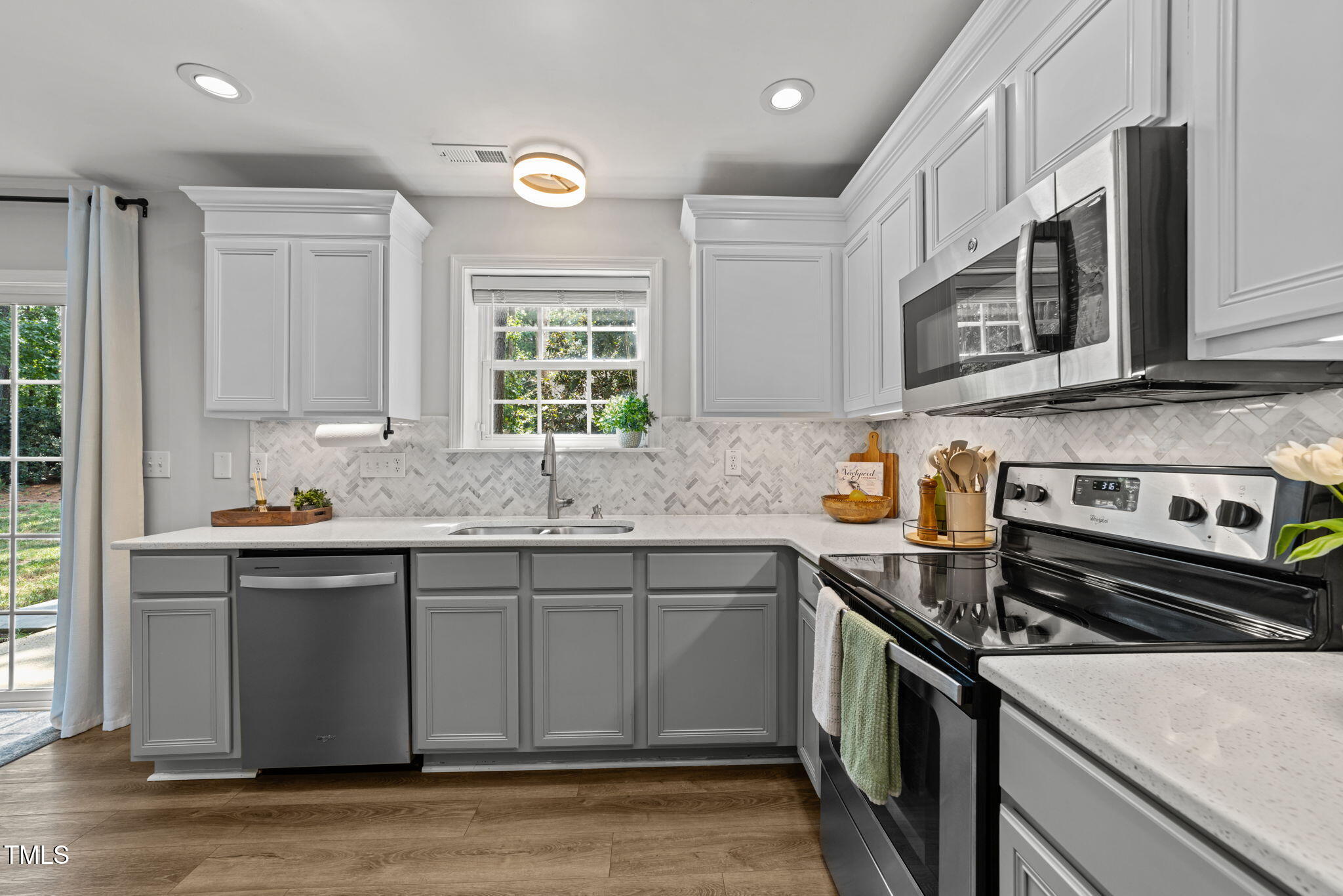 8005 Chatahoochie Lane Raleigh, NC 27616 - Photo 6 of 33 9-web-or-mls-3D5A0985