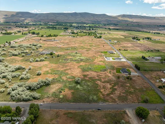 a view of an outdoor space and mountain view