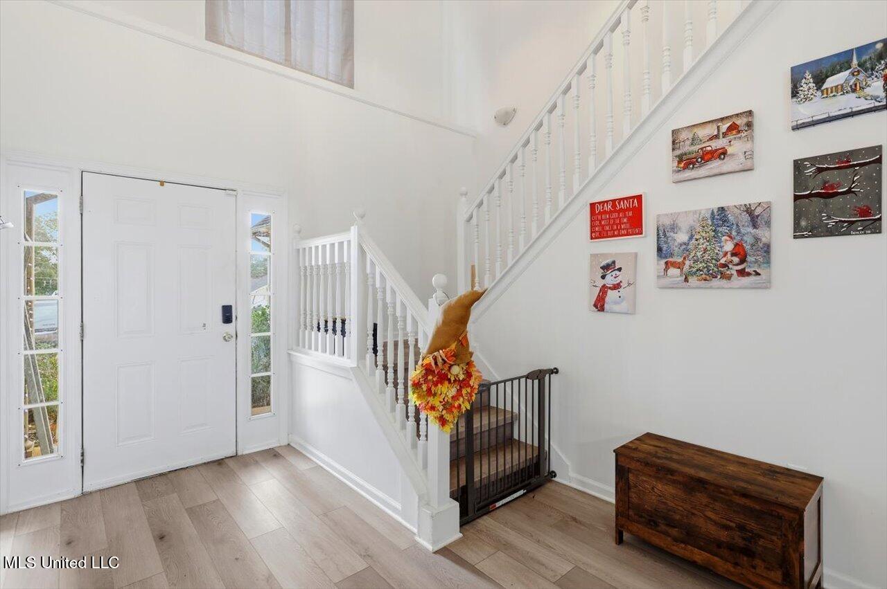 204 Lyle Circle Brandon, MS 39042 - Photo 3 of 32 05-204 Lyle Cir _ Home Tours MS