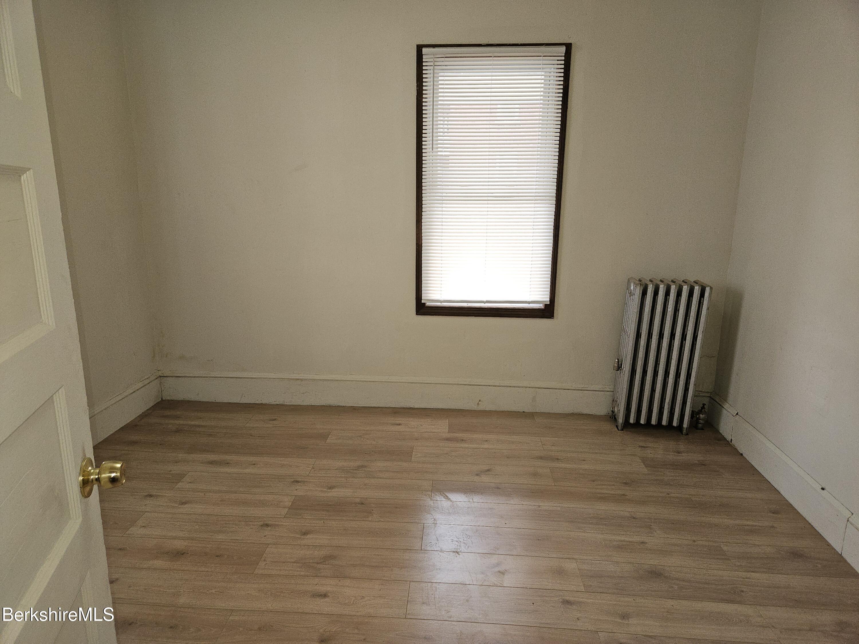 61 Seymour Street Pittsfield, MA 01201 - Photo 14 of 33 1st Floor Family Room