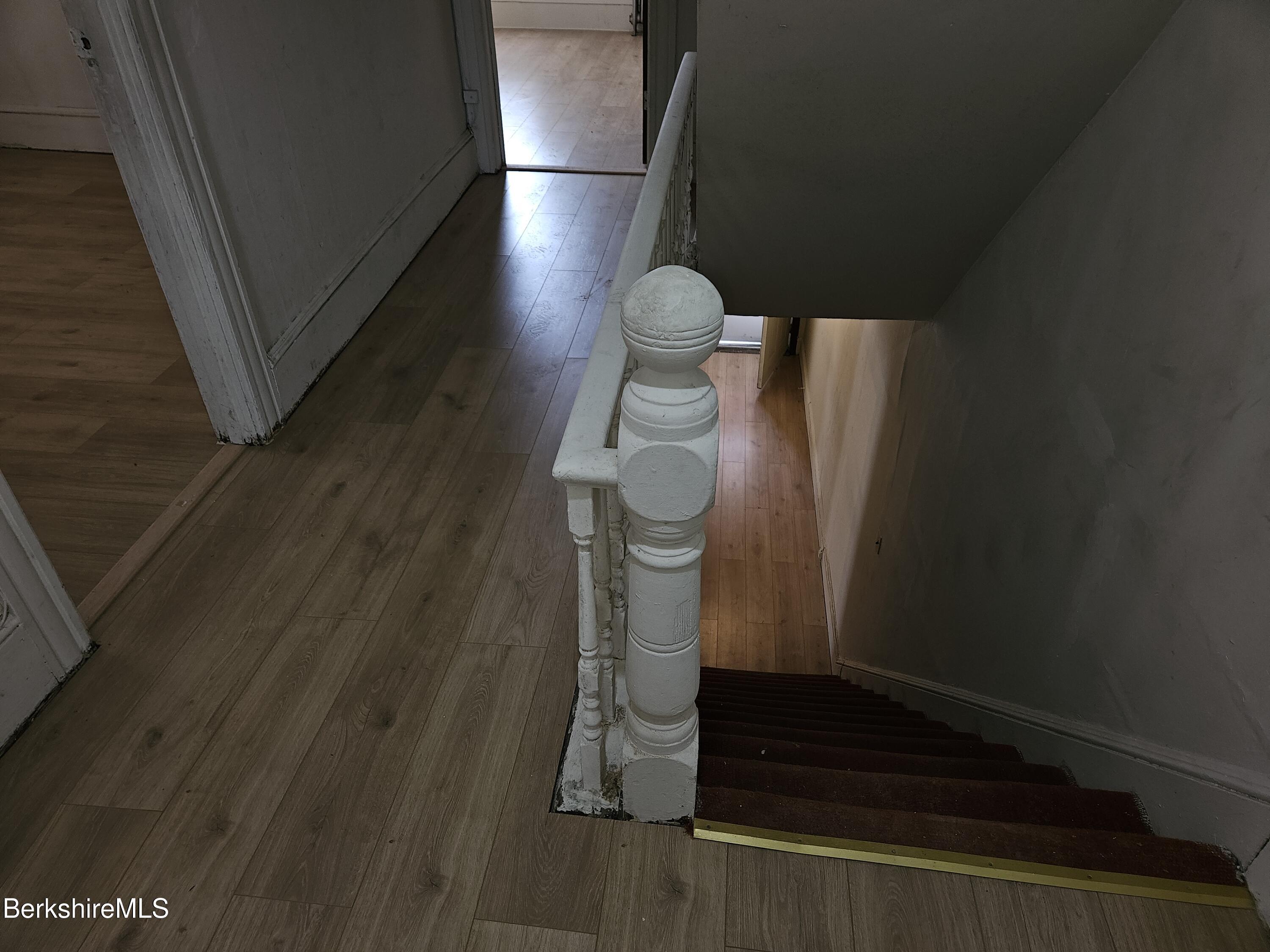 61 Seymour Street Pittsfield, MA 01201 - Photo 19 of 33 2nd Floor Landing