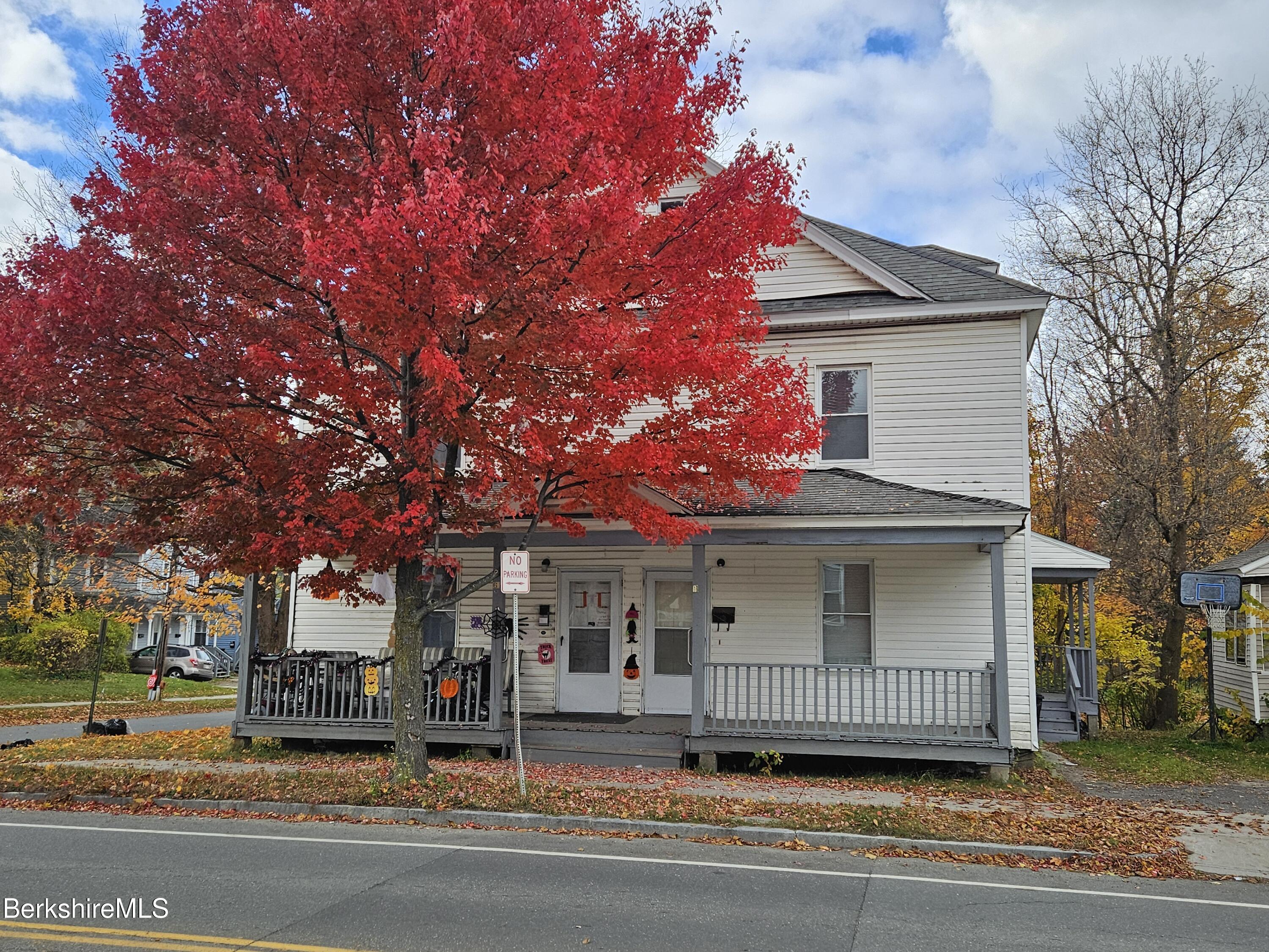 61 Seymour Street Pittsfield, MA 01201 - Photo 3 of 33 Street View