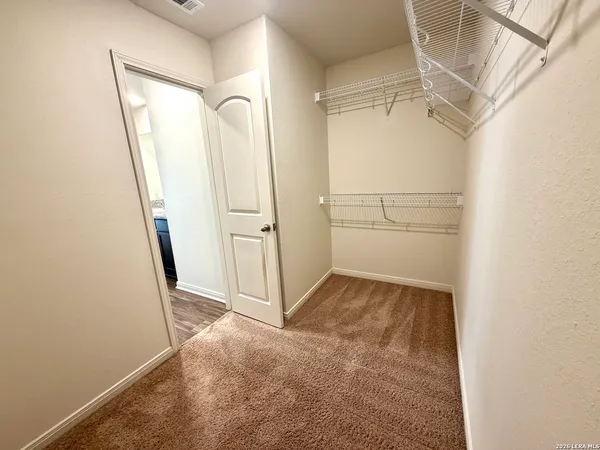 $1,550 | 7318 Sharma Valley, San Antonio, TX 78252