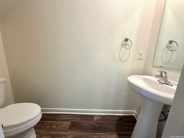 $1,550 | 7318 Sharma Valley, San Antonio, TX 78252