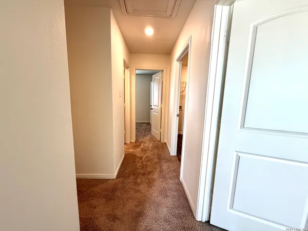 $1,550 | 7318 Sharma Valley, San Antonio, TX 78252