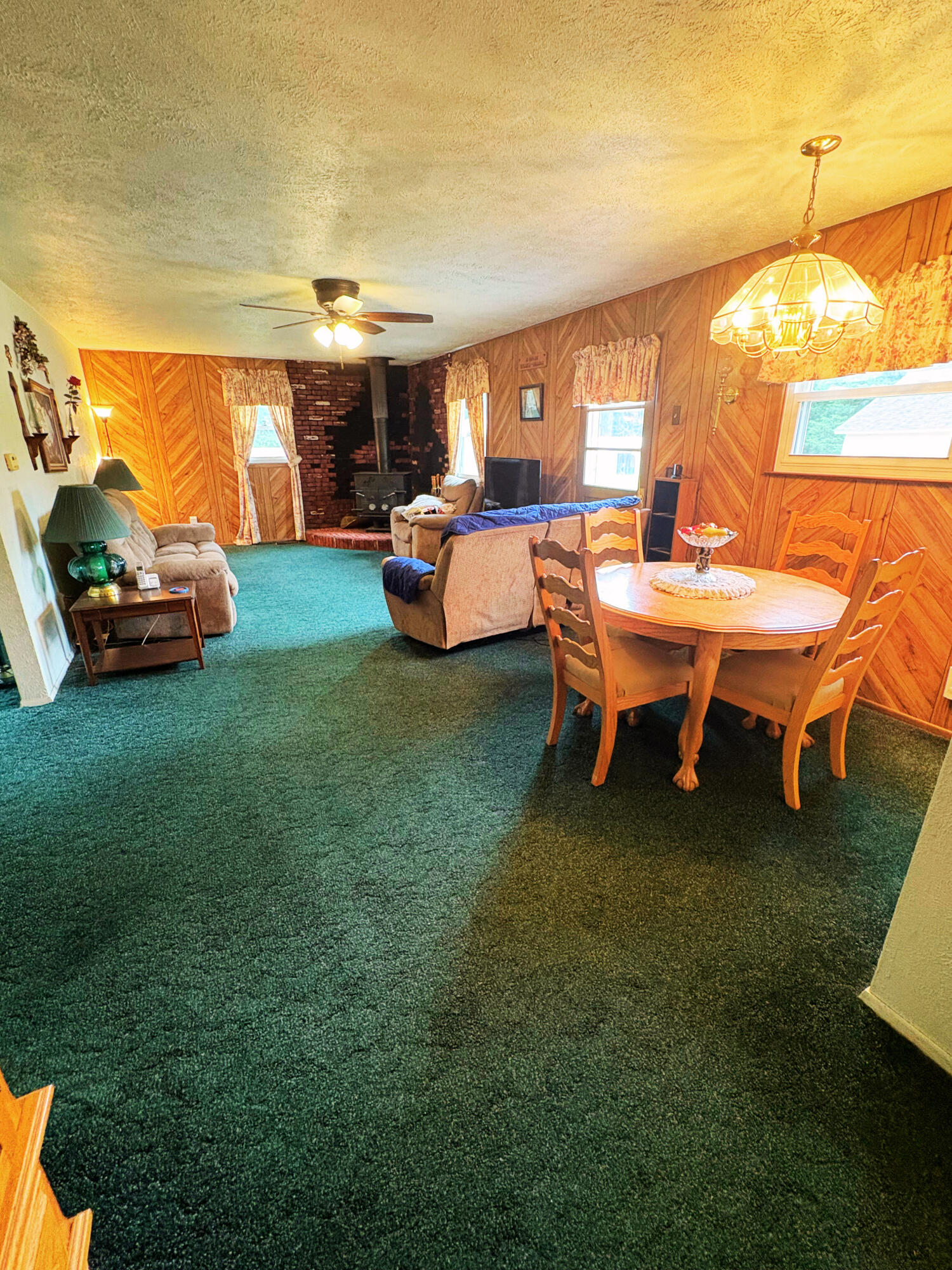 1002 Leet Road Niles, MI 49120 - Photo 13 of 22 IMG_6615 - Edited