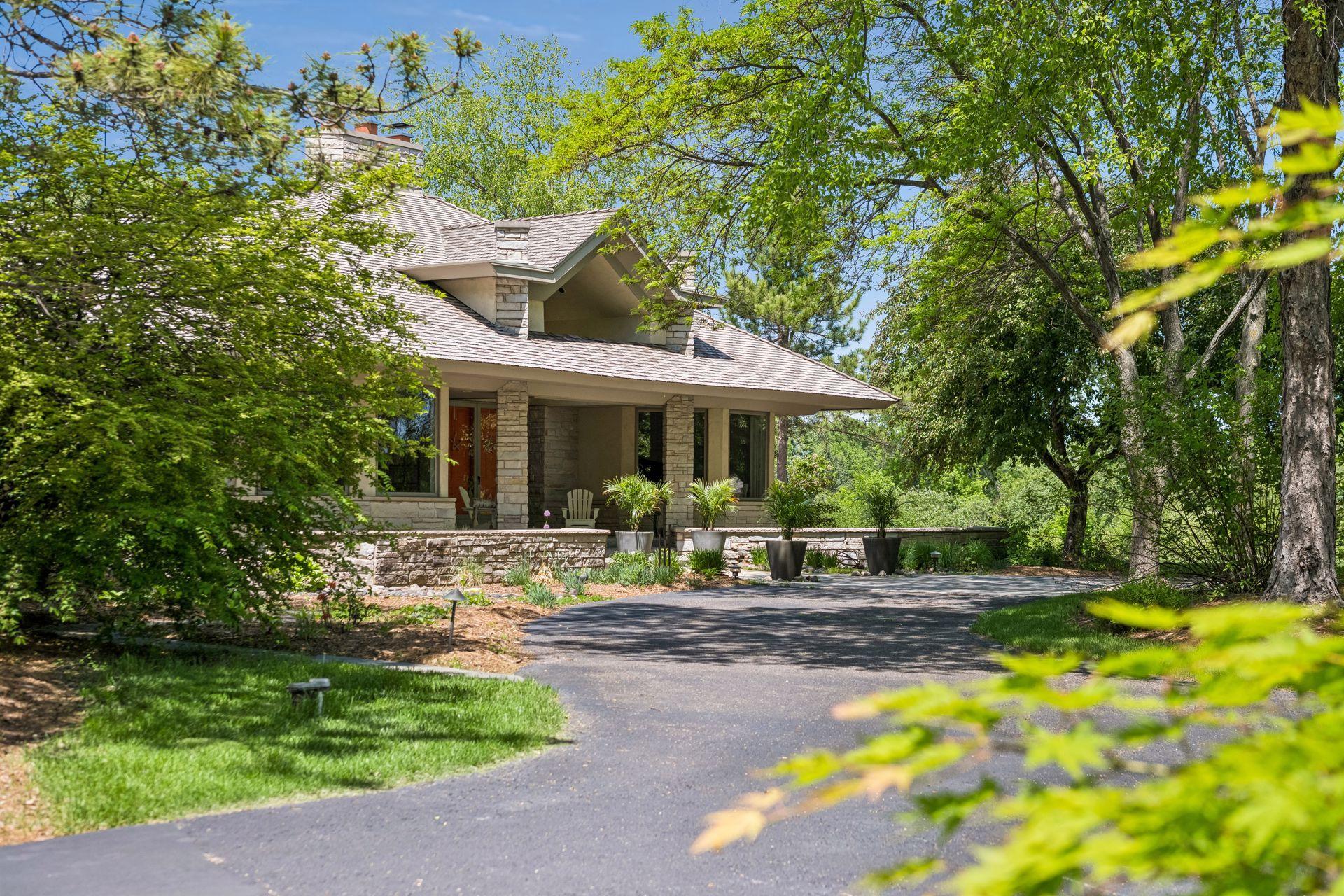 525 Navajo Road West Medina, MN 55340 - Photo 5 of 75