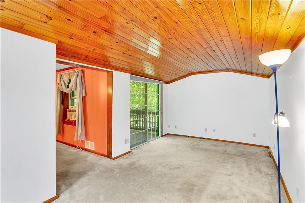 246 Jefferson Road Pittsburgh, PA 15235 - Photo 11 of 25 Gallery Image 11
